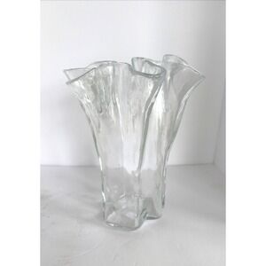 Vtg Eva Muurla Vase Of Finland Organic Ruffled 8" ICY Handkerchief Blown Glass